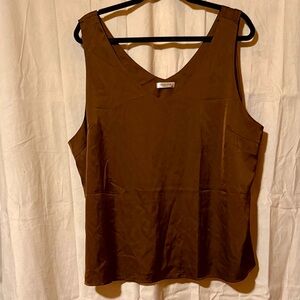 #53-Chic Brown V-Neck Tank Top